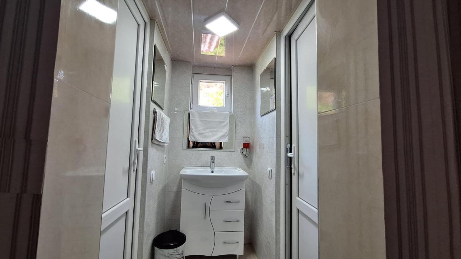 Guest House "Svaneti" Lentekhi Dış mekan fotoğraf
