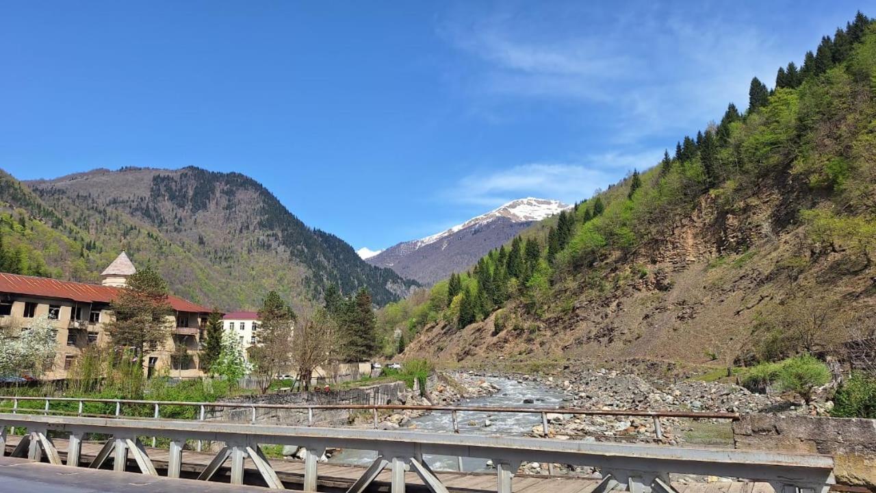 Guest House "Svaneti" Lentekhi Dış mekan fotoğraf
