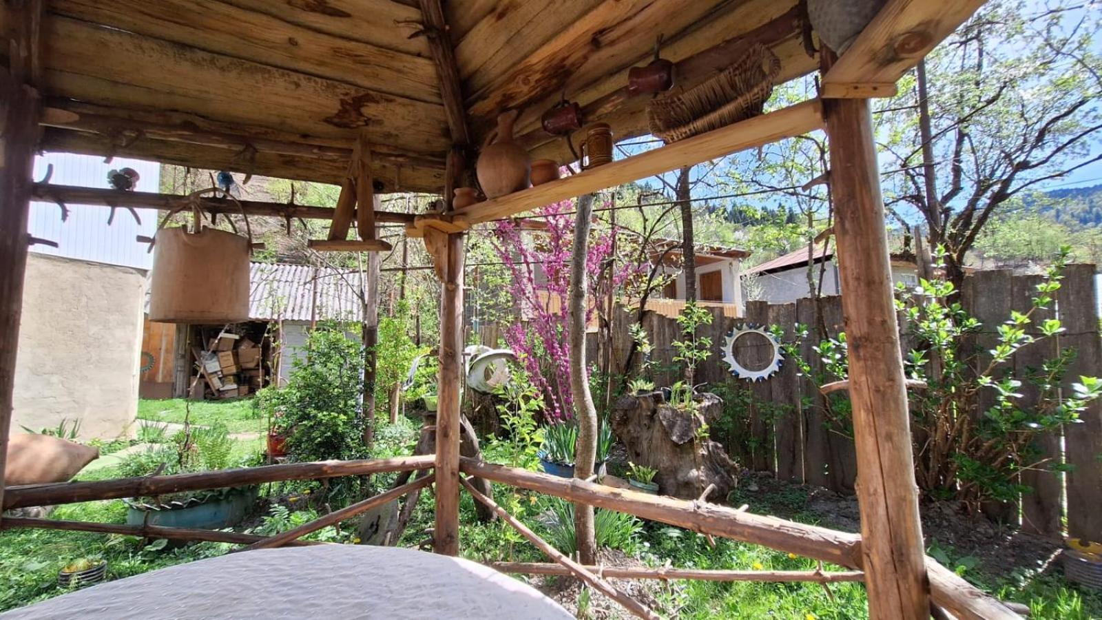 Guest House "Svaneti" Lentekhi Dış mekan fotoğraf