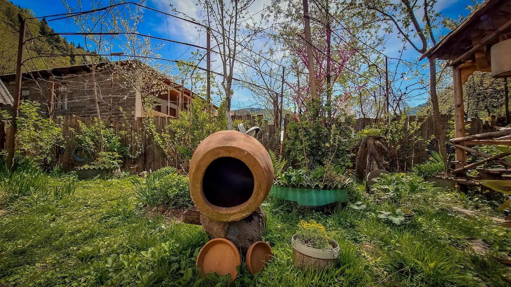 Guest House "Svaneti" Lentekhi Dış mekan fotoğraf
