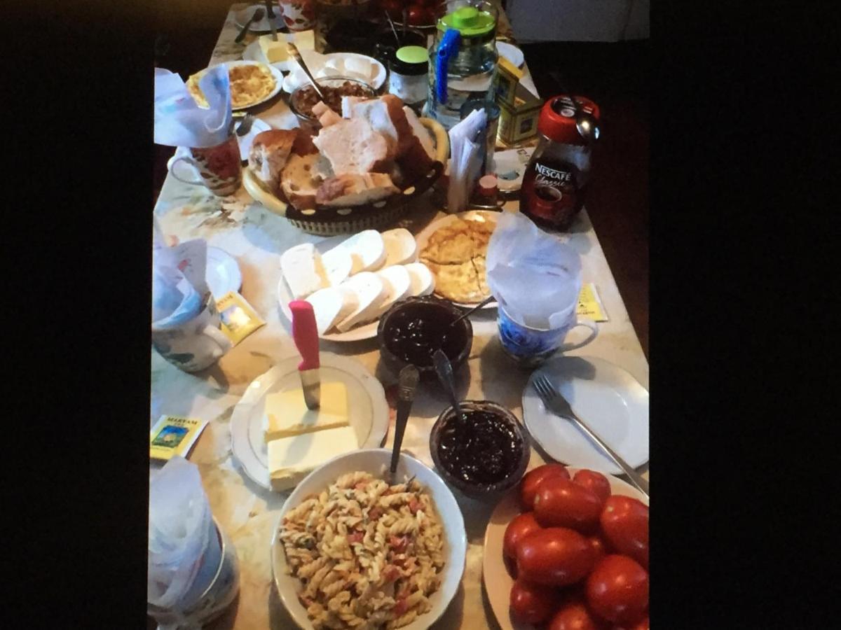Guest House "Svaneti" Lentekhi Dış mekan fotoğraf